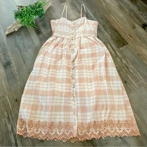 HARPER Light Mauve & White Checkered Adjustable Strap Midi w/ Eyelet Detailing